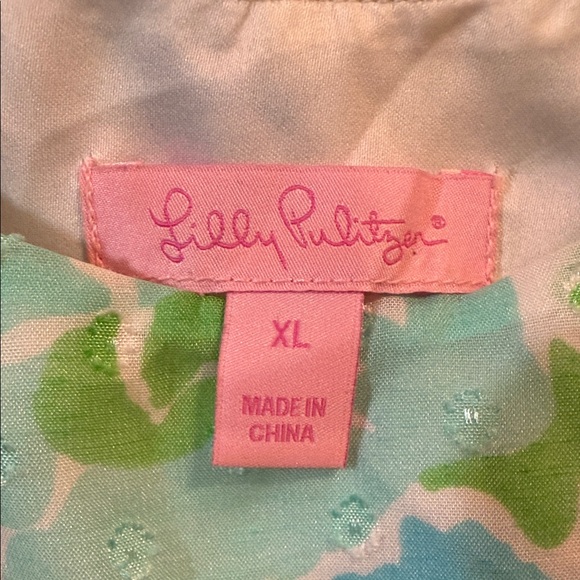 Lilly Pulitzer Dresses & Skirts - Lilly Pulitzer Leaf Print Top - Green and Aqua